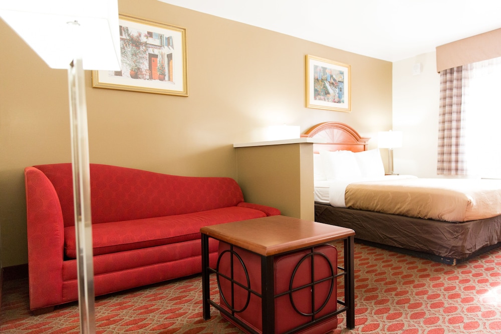 Quality Inn & Suites Goodyear - Phoenix West 7/42