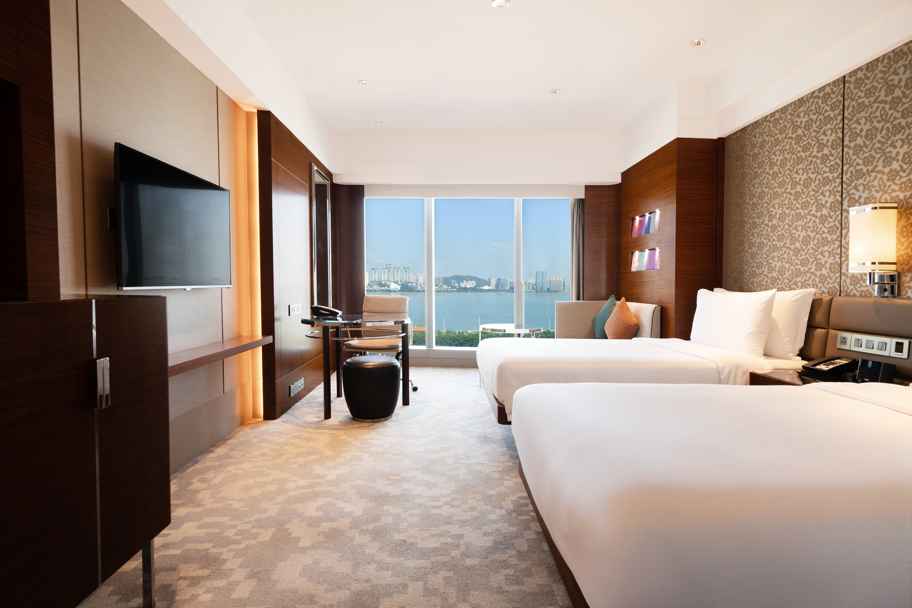Crowne Plaza Macau 16/77