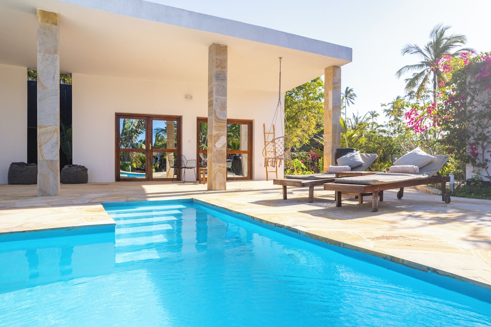White Paradise Zanzibar in PONGWE
