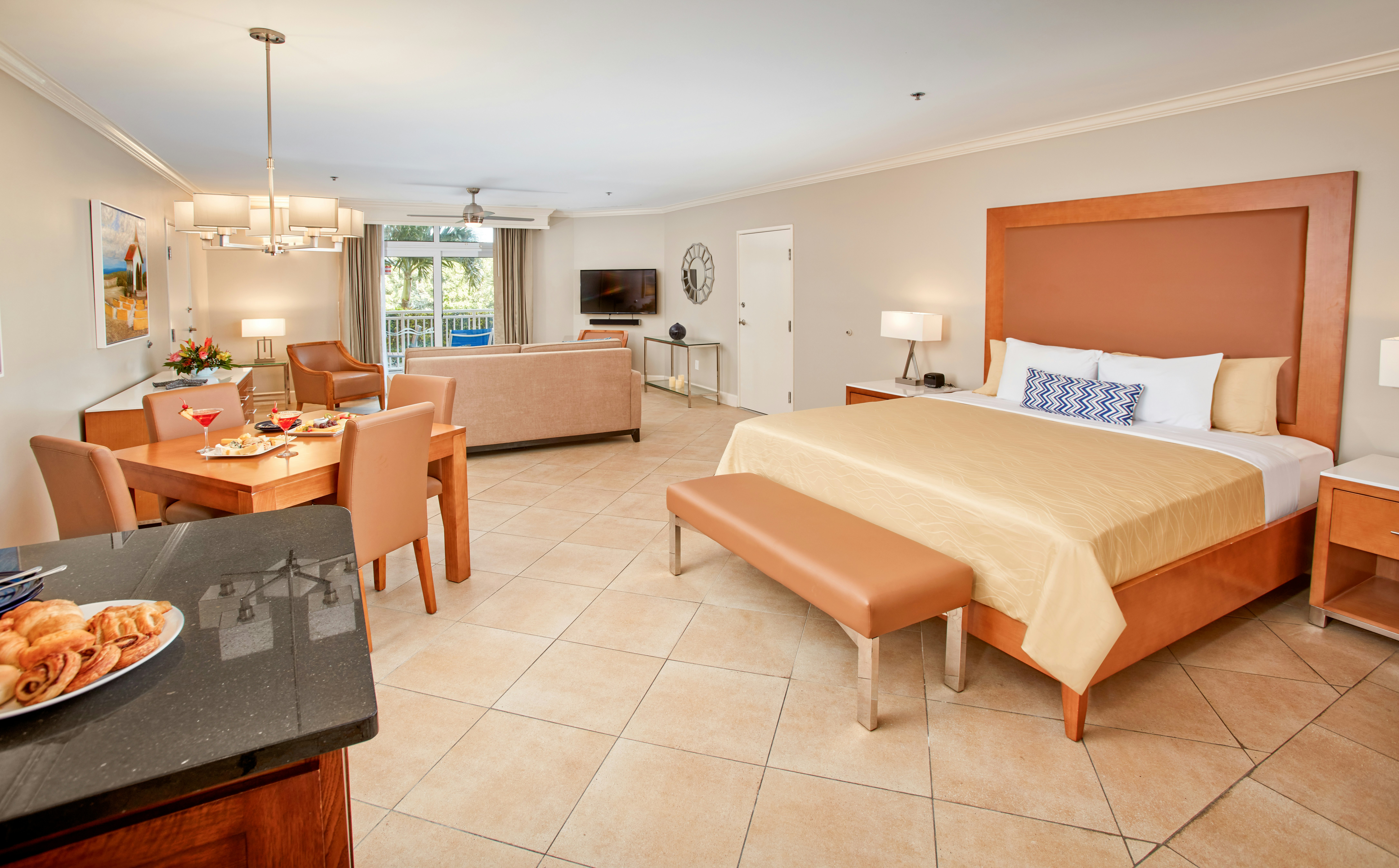 GOLF, STUDIO, SUITE, VILLA
