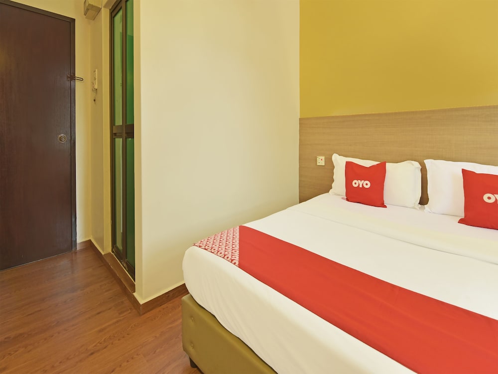 OYO 44036 Hotel De Perdana Hill 10/34