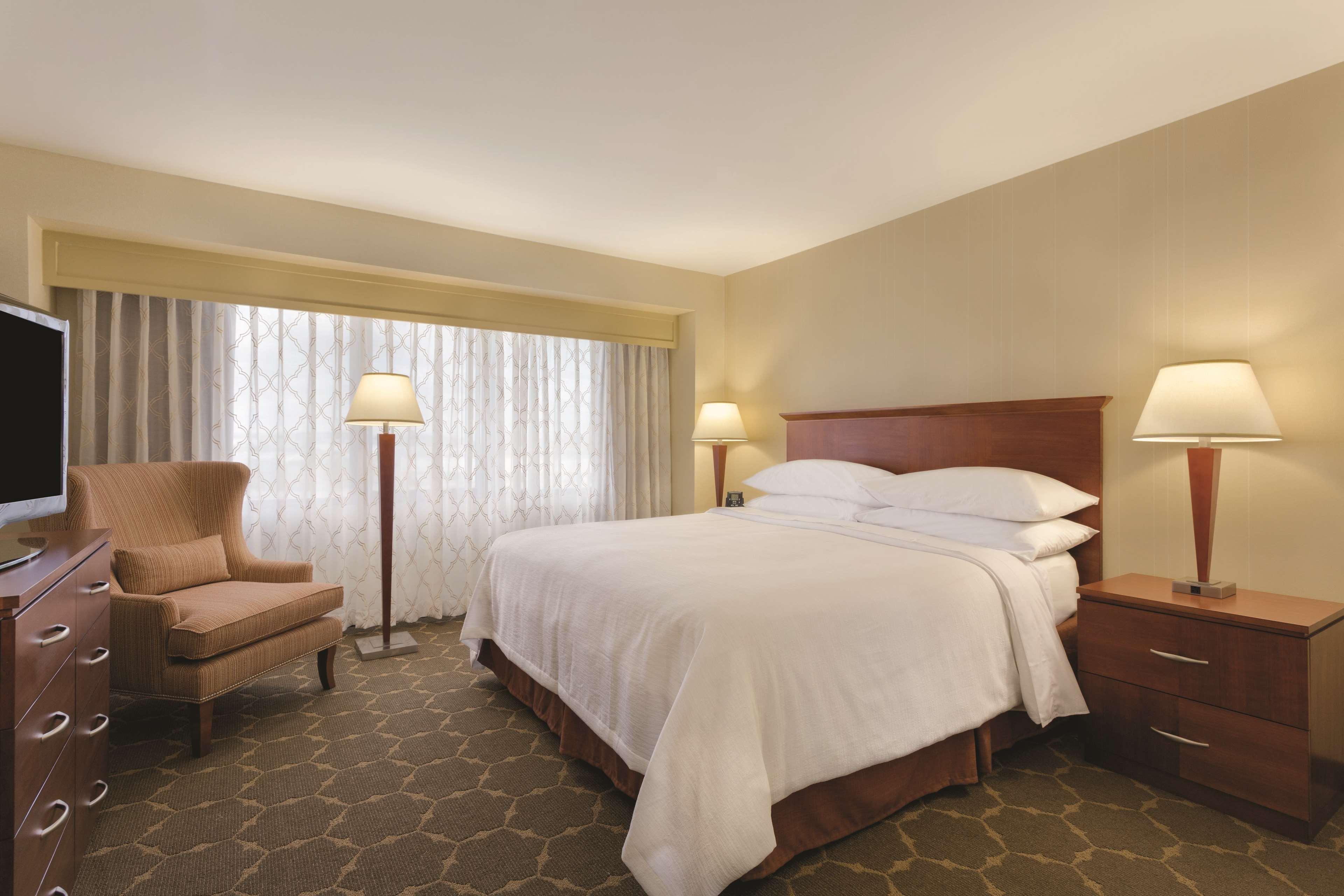 2 Bedrooms, Presidential, Suite, 2 Double Beds, 2 Bathrooms