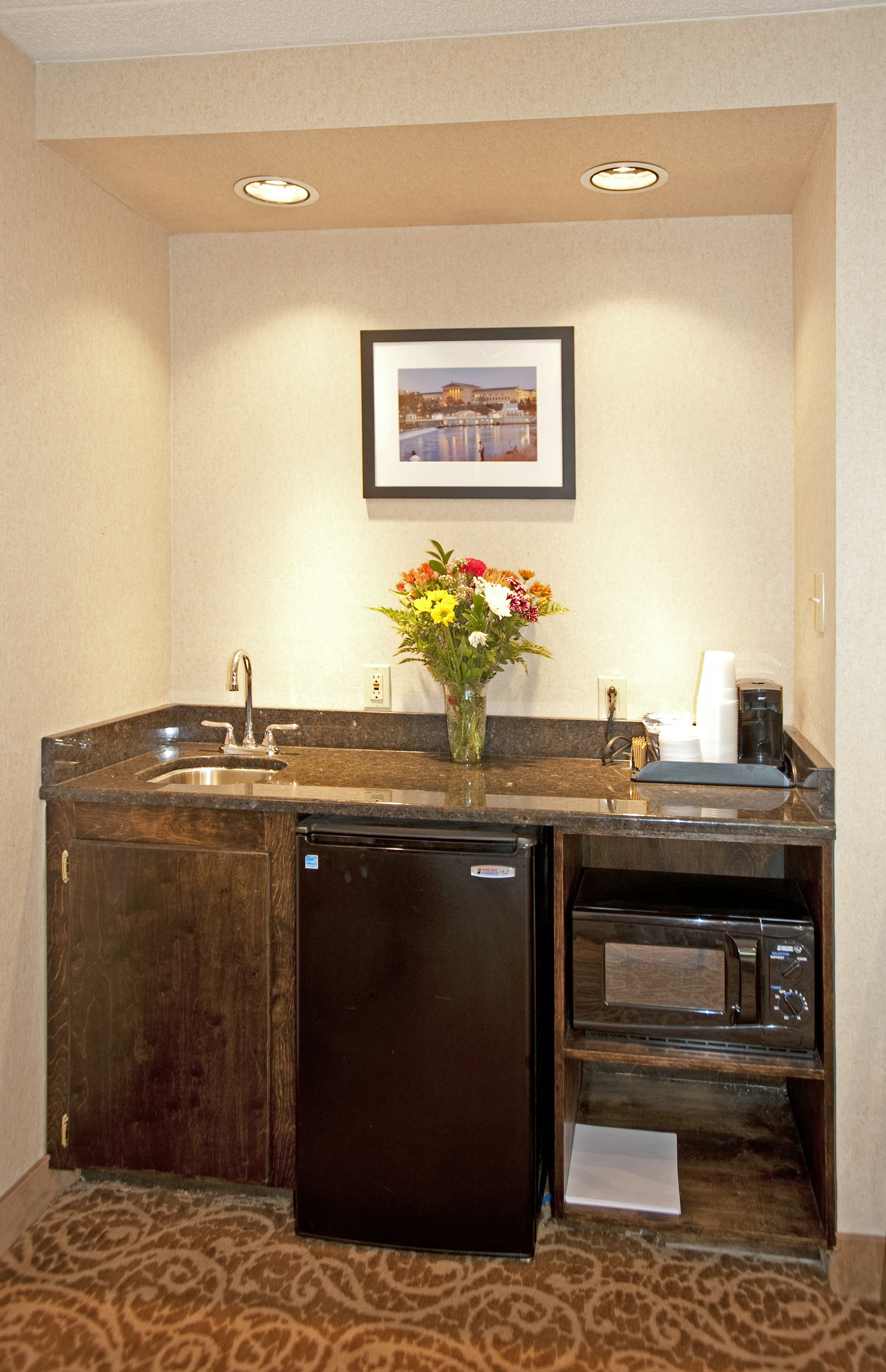 Hampton Inn Downingtown/Exton 7/73