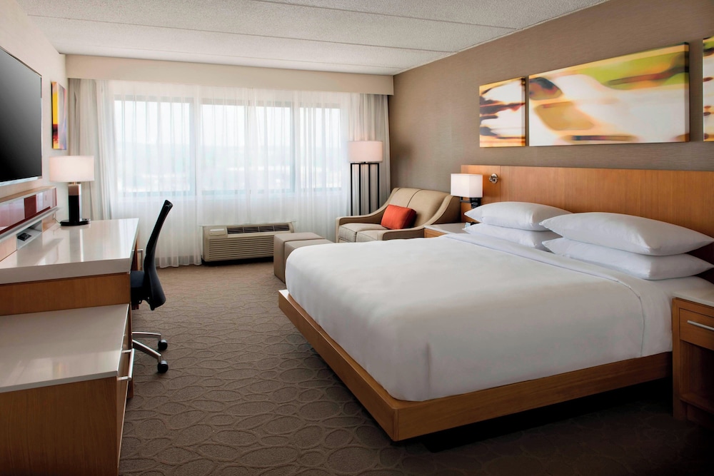 Room, Queen Bed