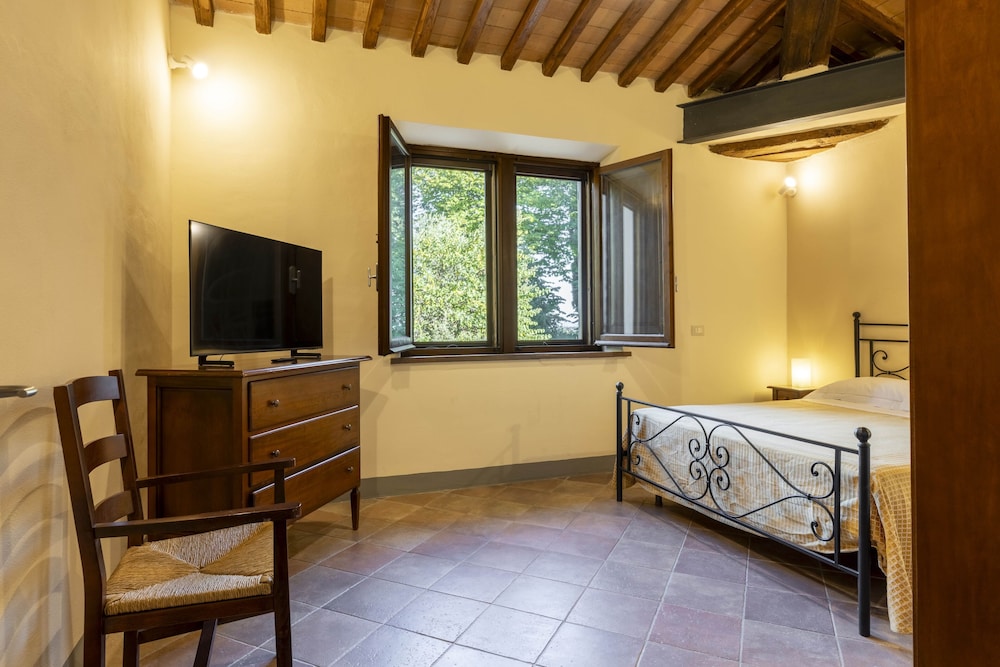 Villa Montarioso 12/67