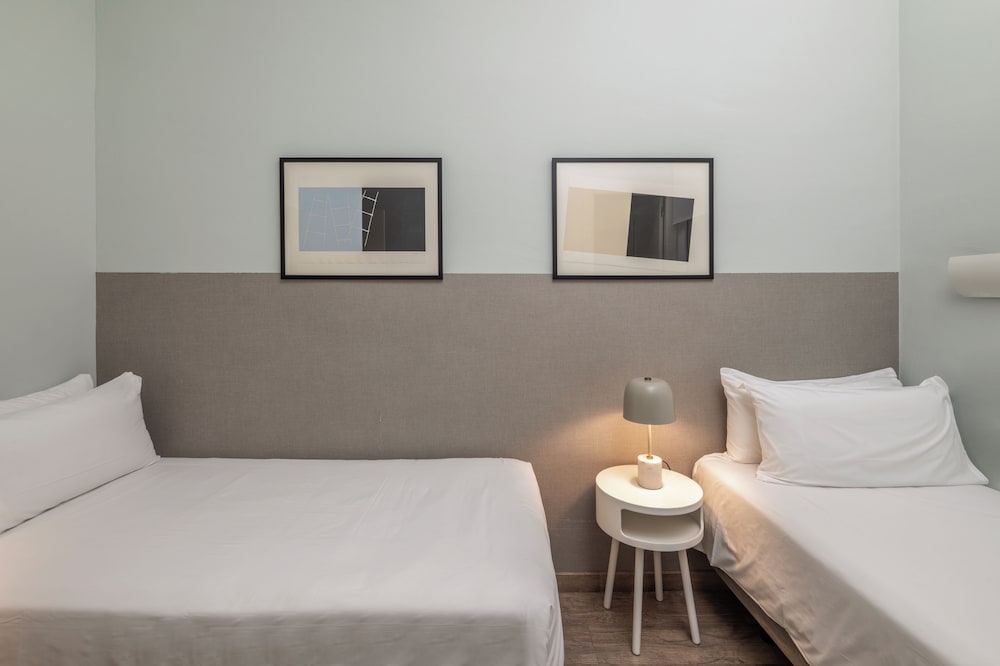 Aspasios 42 Rambla Catalunya Suites 10/49
