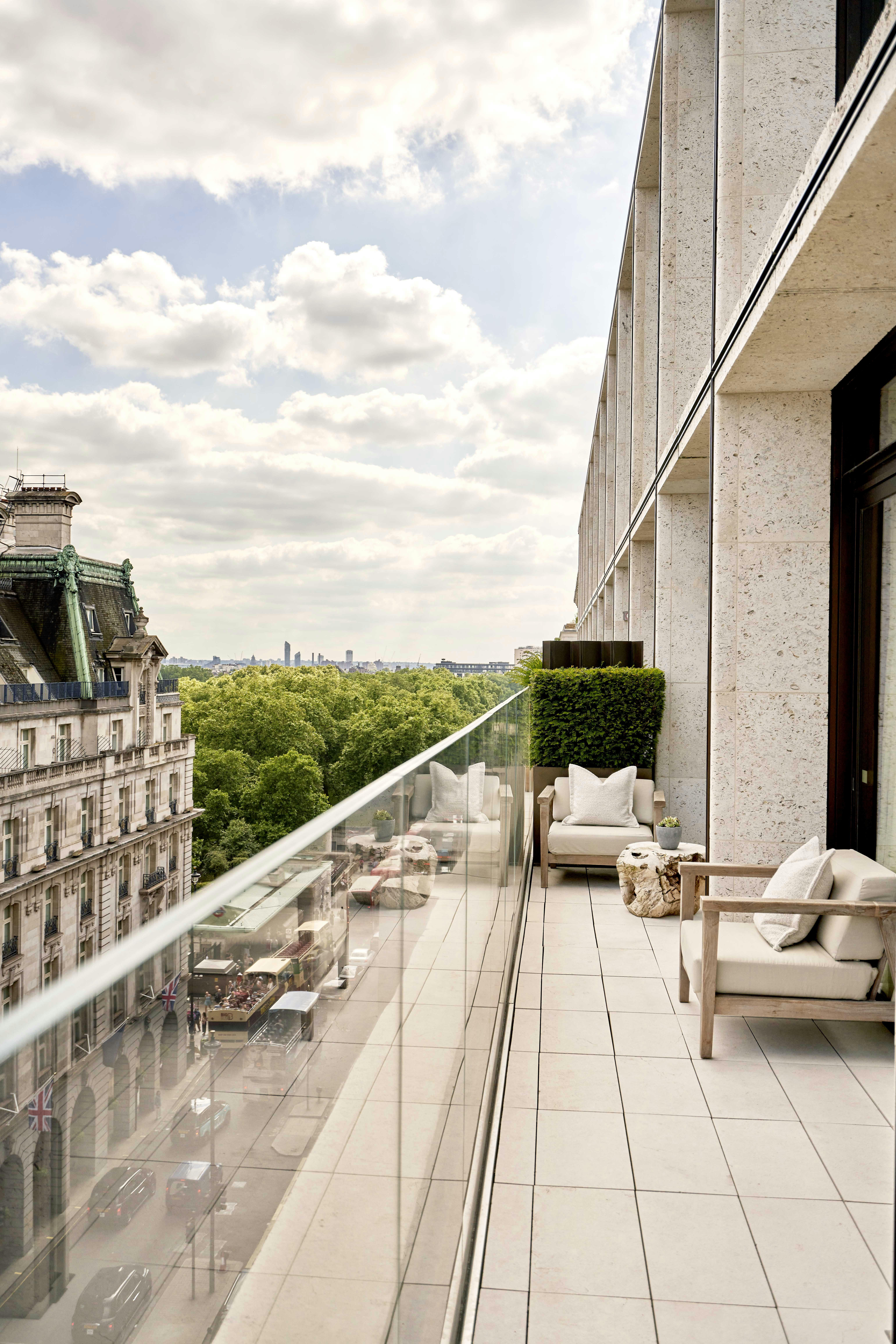 1 Hotel Mayfair 28/50