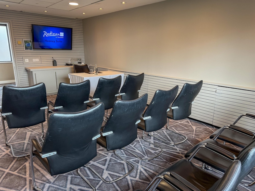 Radisson Blu Hotel, Letterkenny 63/73