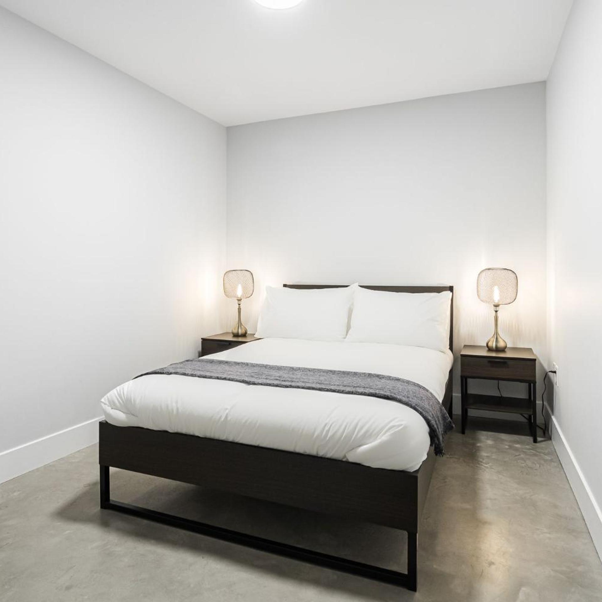 جناح بسرير كينج بـ3 غرف نوم، Station 1 - Suites Boutique Hotel 2/10