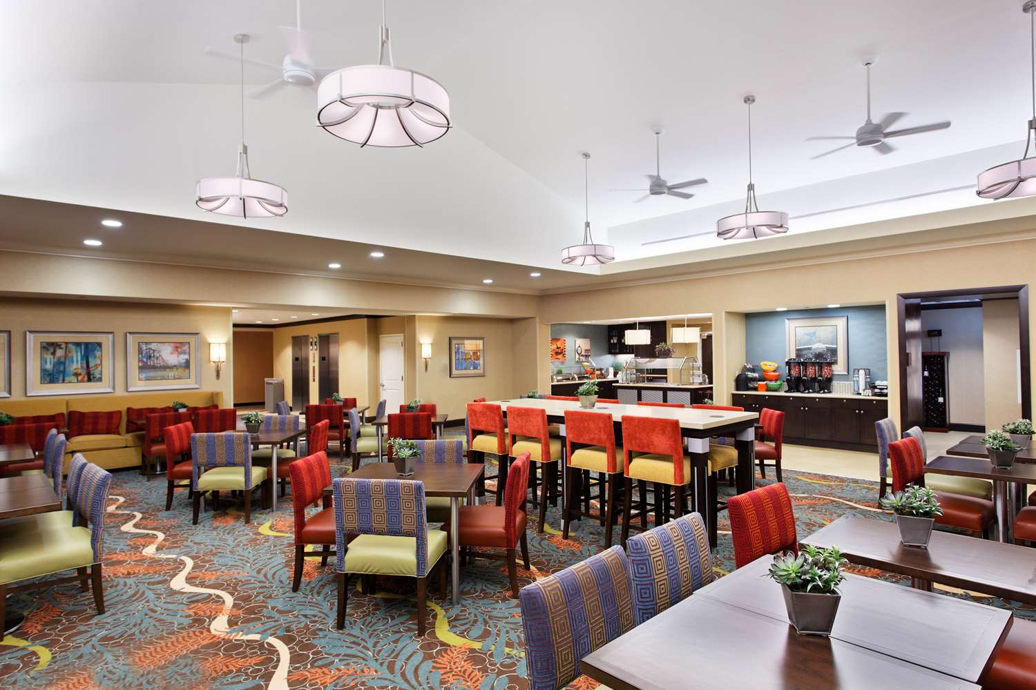 restaurant cafeteria