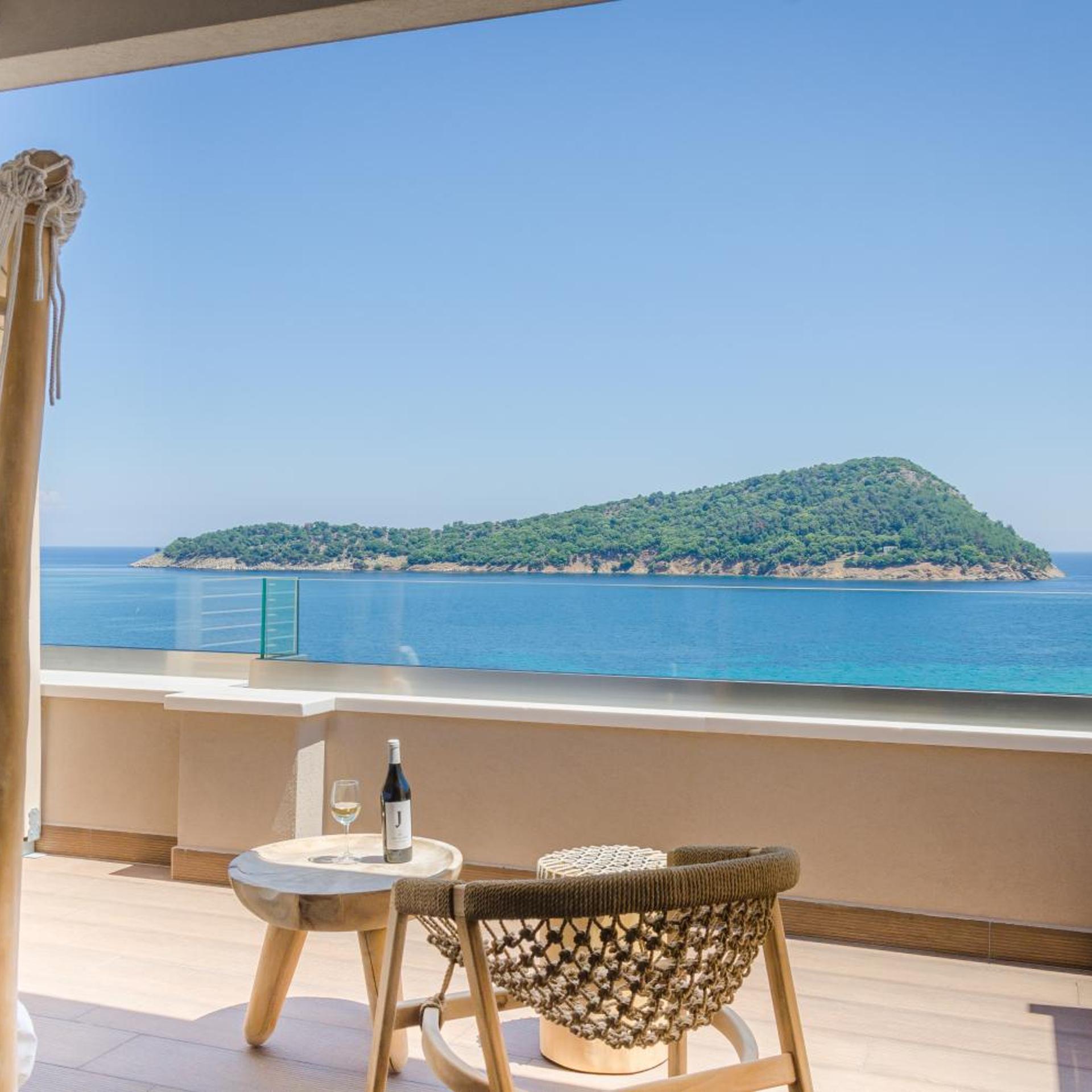 Agorastos Hotel 42/50