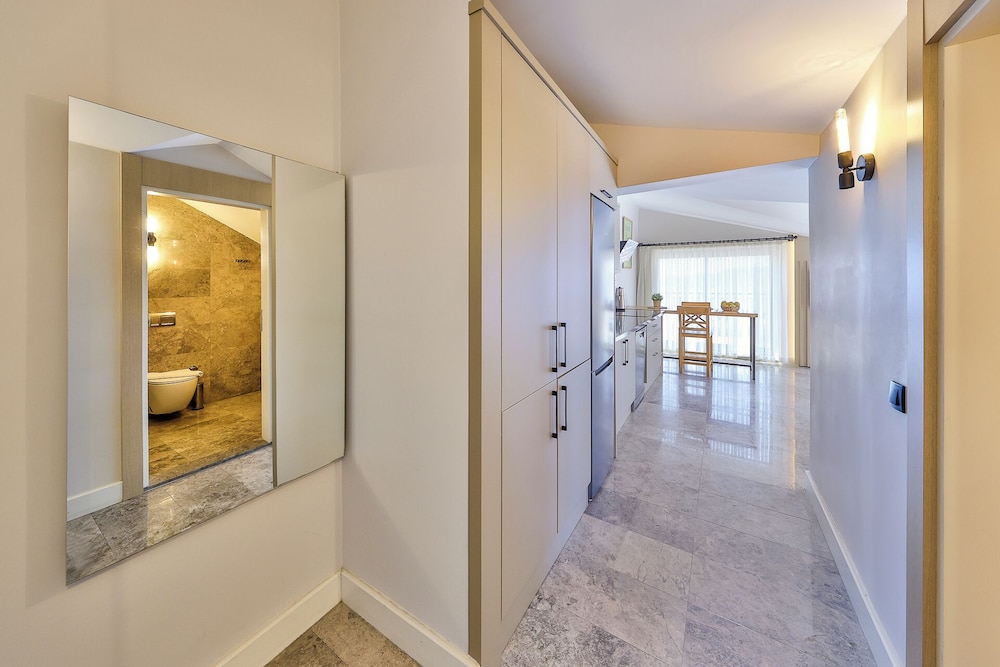 Sole Suites 22/49