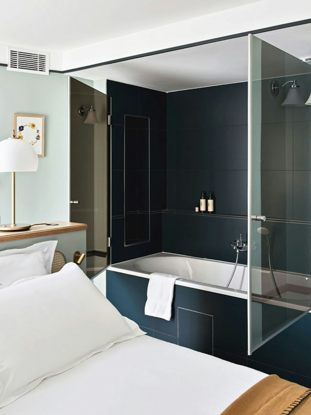 Hotel Botaniste 7/21