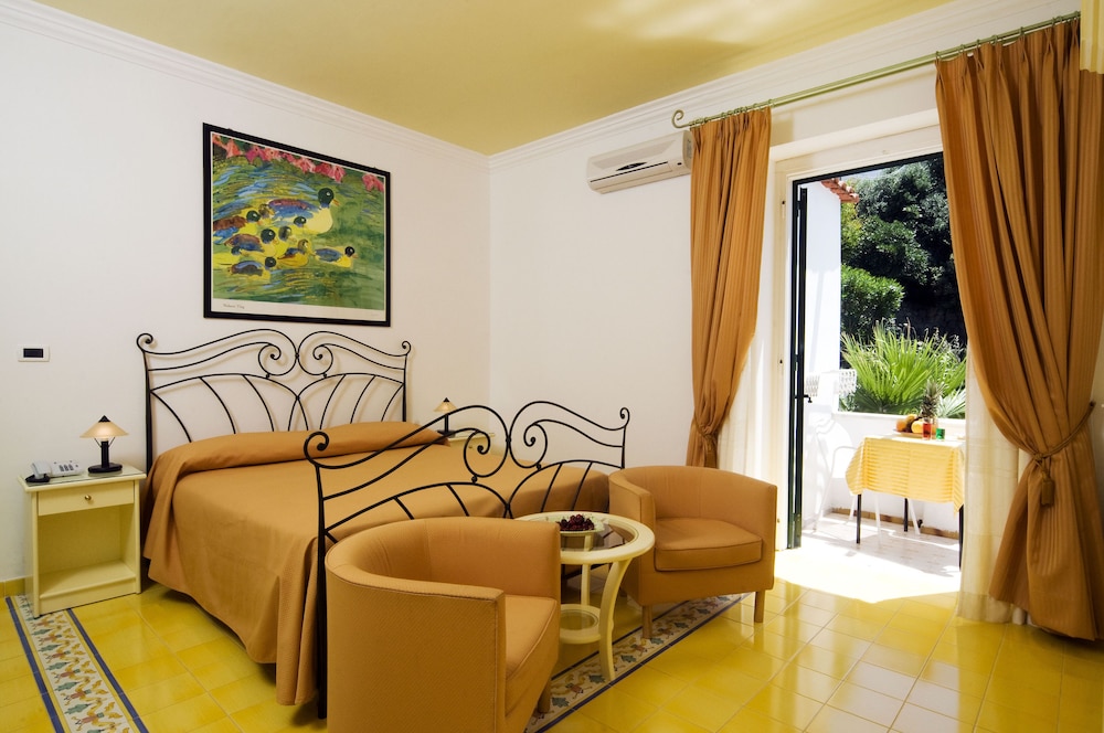 Hotel Villa Bianca 25/50