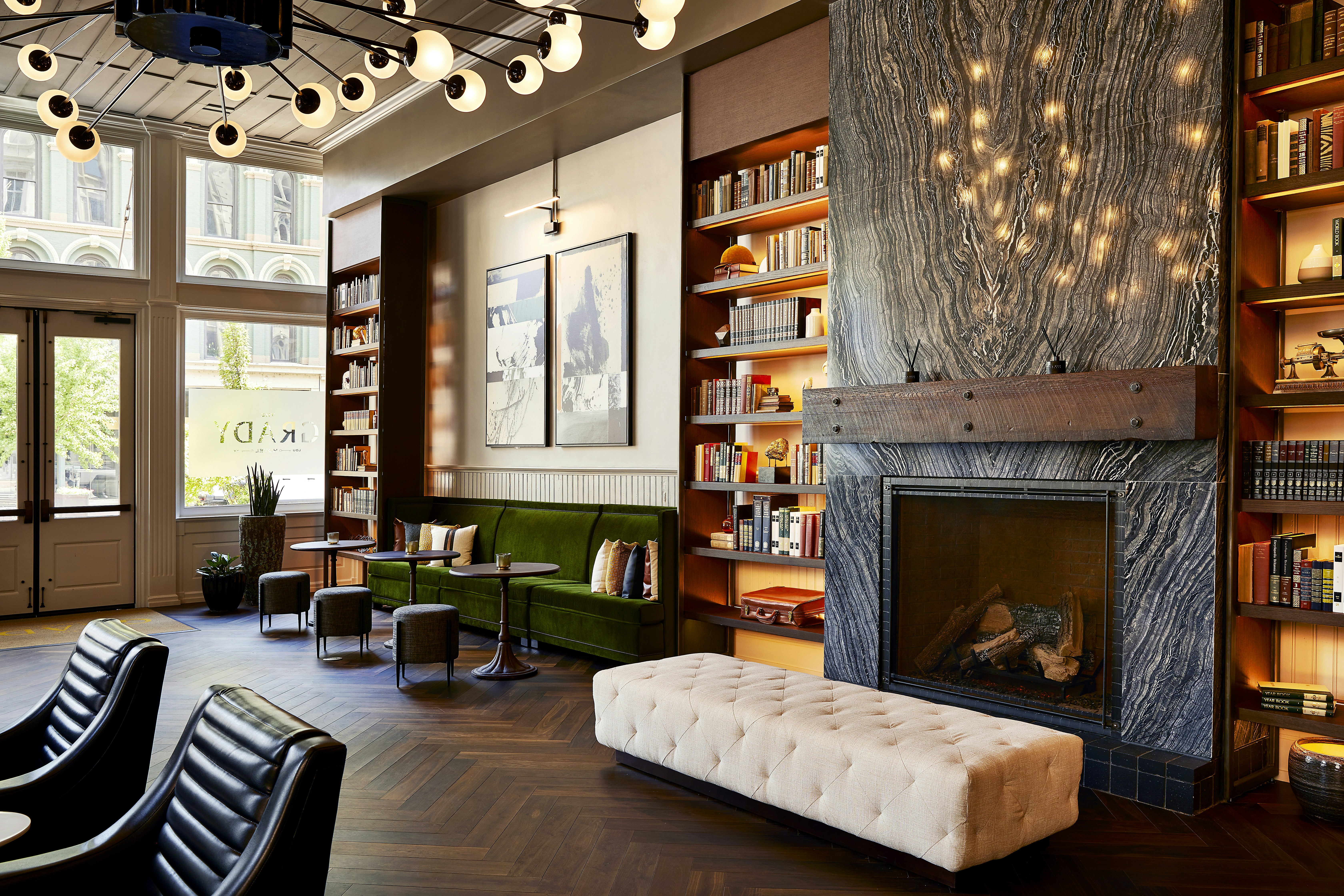 The Grady Hotel 16/23