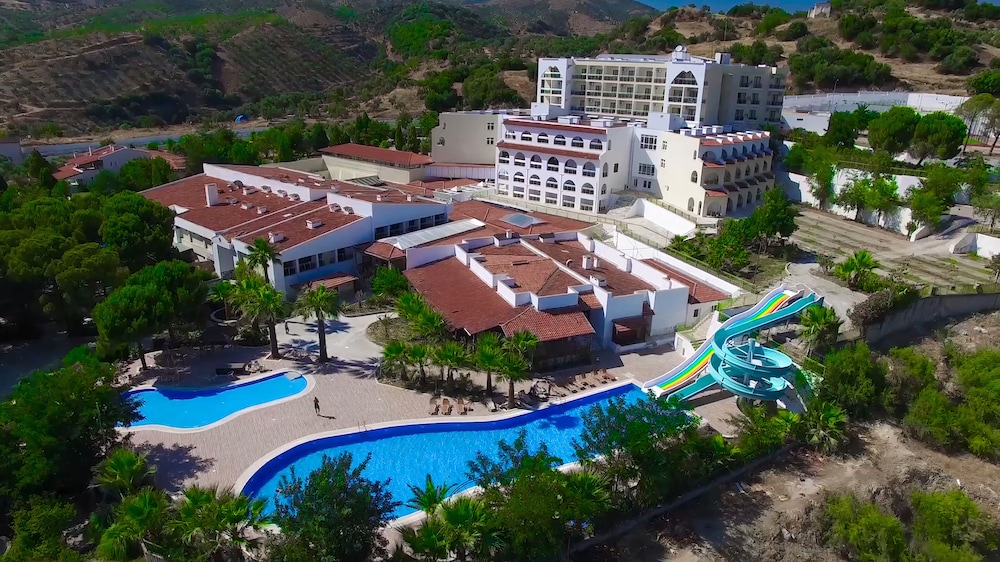 Elitium Thermal Hotel & Spa 1/50