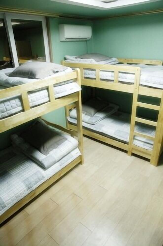 Moiri Guesthouse - Hostel 21/26