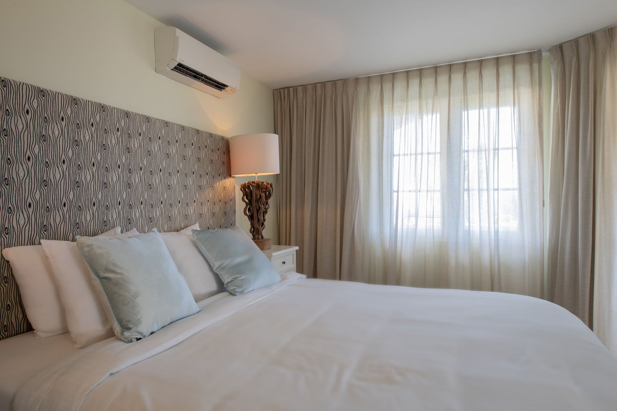 3 Bedrooms, Wave, Luxury, Apartment, King Bed, 3 Beds, Ocean View