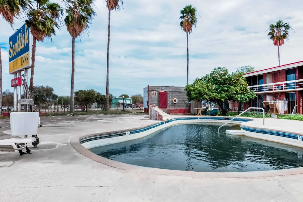 OYO Hotel Alice TX Hwy 281 West 26/30