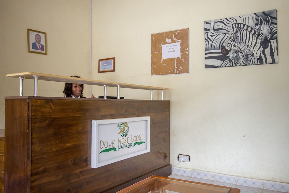 Dove Nest Lodge 2/50