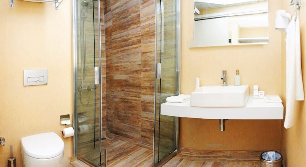 Tempo Hotel 4levent Istanbul 15/57
