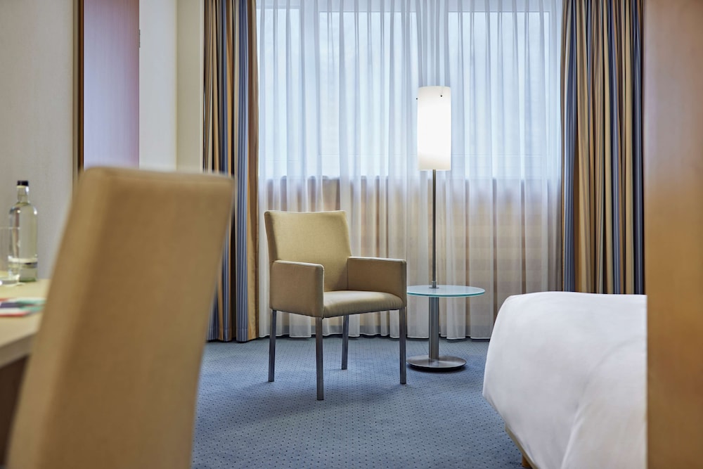 Lindner Hotel Cologne Am Dom, part of JdV by Hyatt 29/58