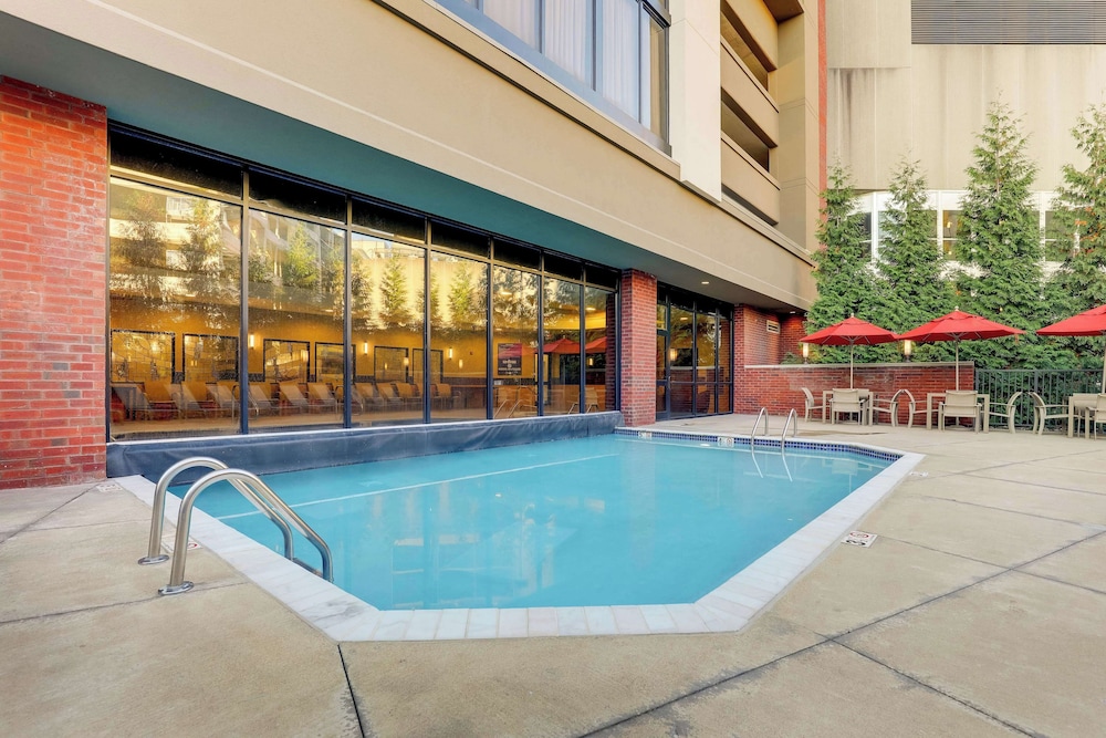 Drury Plaza Hotel Columbus Downtown 43/65