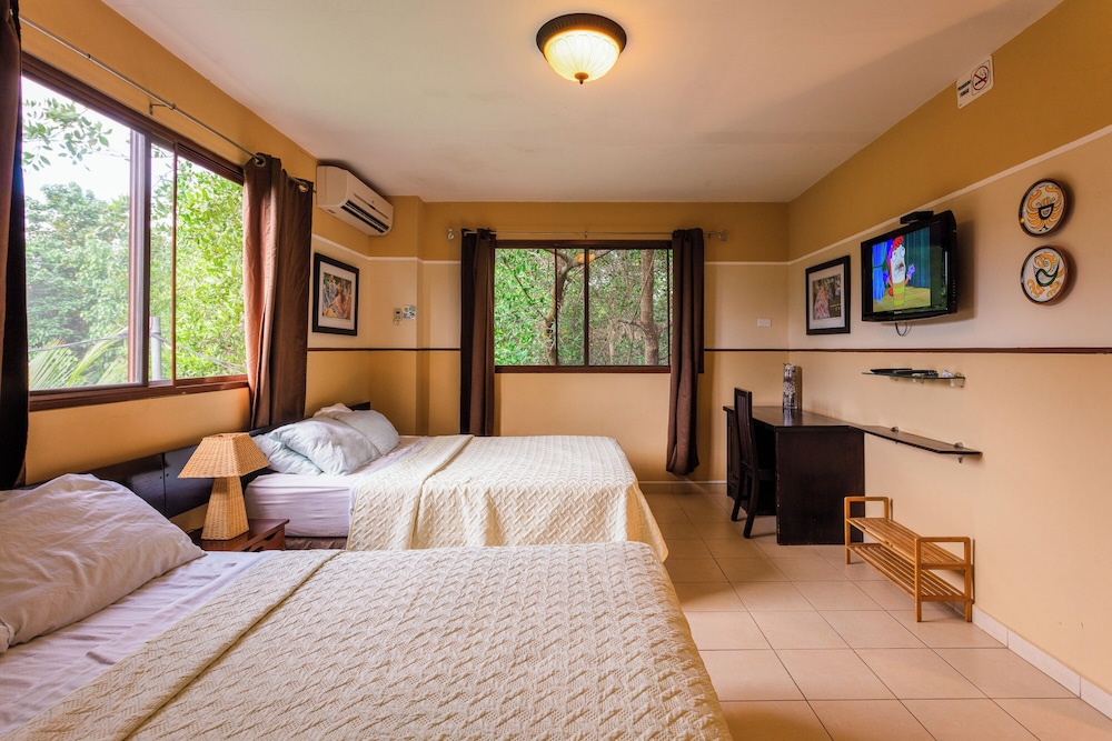 Manglar Lodge 11/49