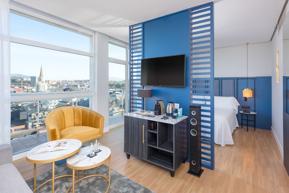 Hotel San Sebastian Orly, Affiliated by Melia 50/67