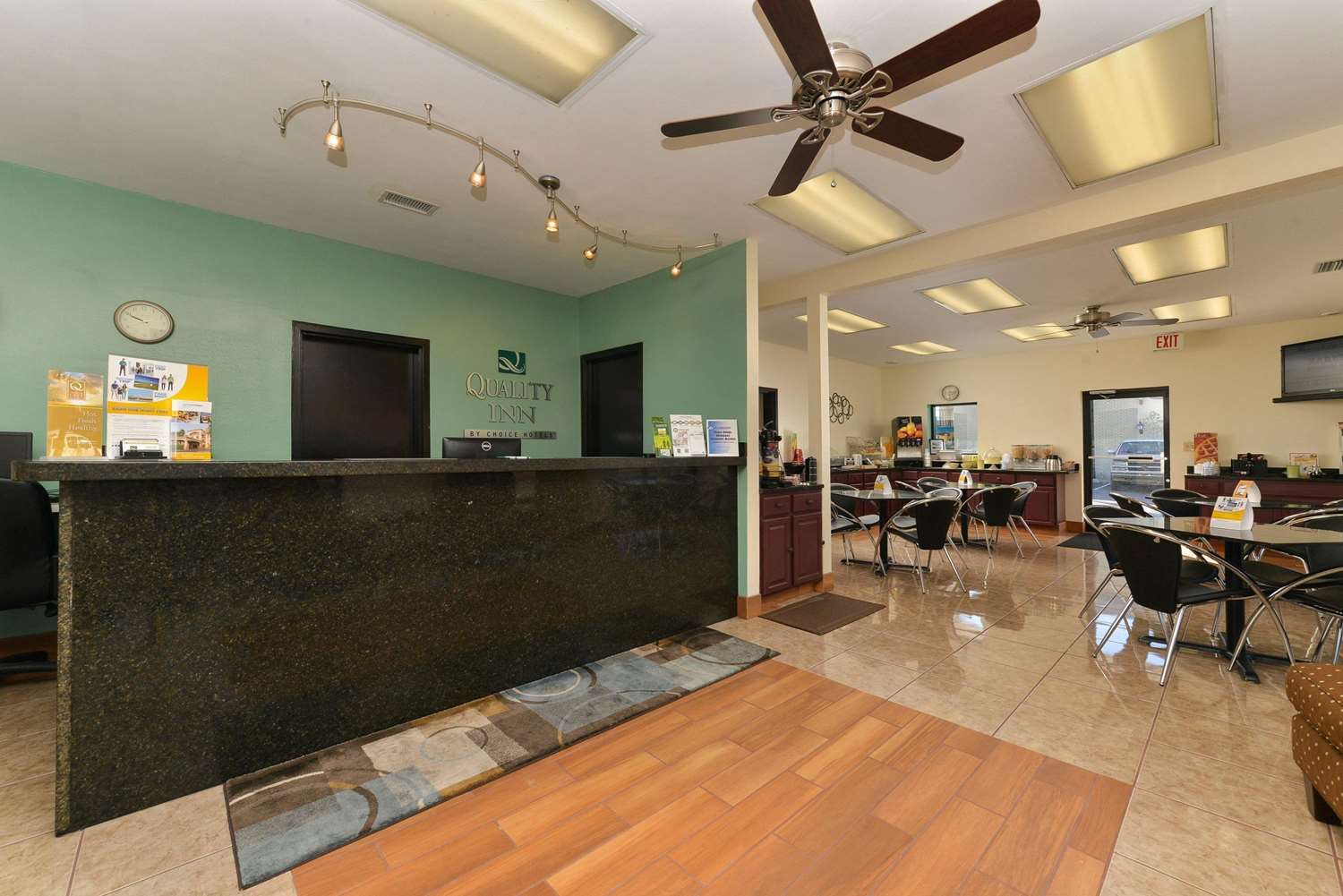 Lobby at OYO Hotel Lake Park/Valdosta I-75, Exit 5, LAKE PARK - GA