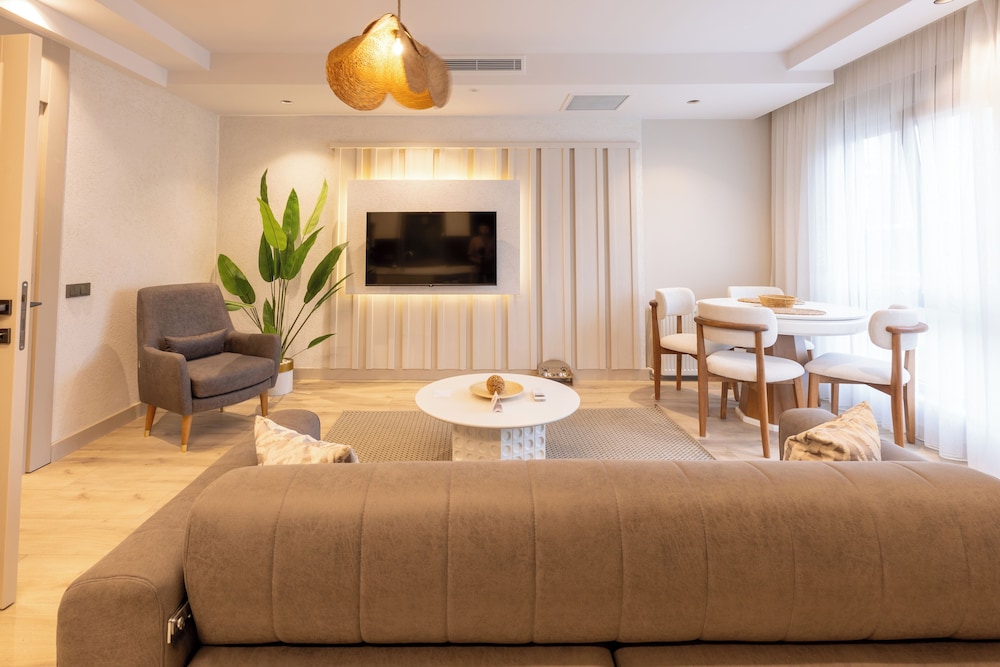 LOS Suites 41/50