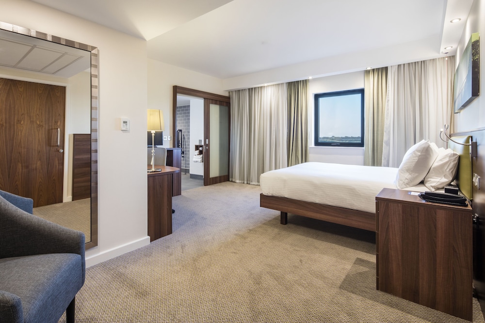 Hampton By Hilton Humberside Airport 13/38