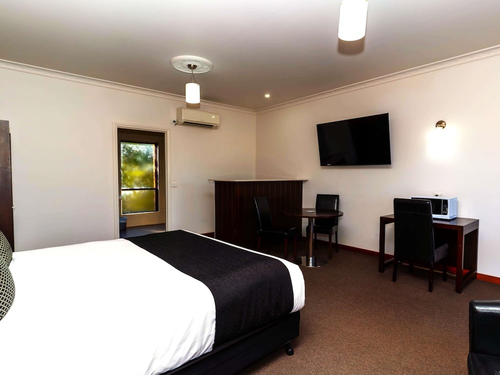 MERCURE PORT OF ECHUCA 29/60
