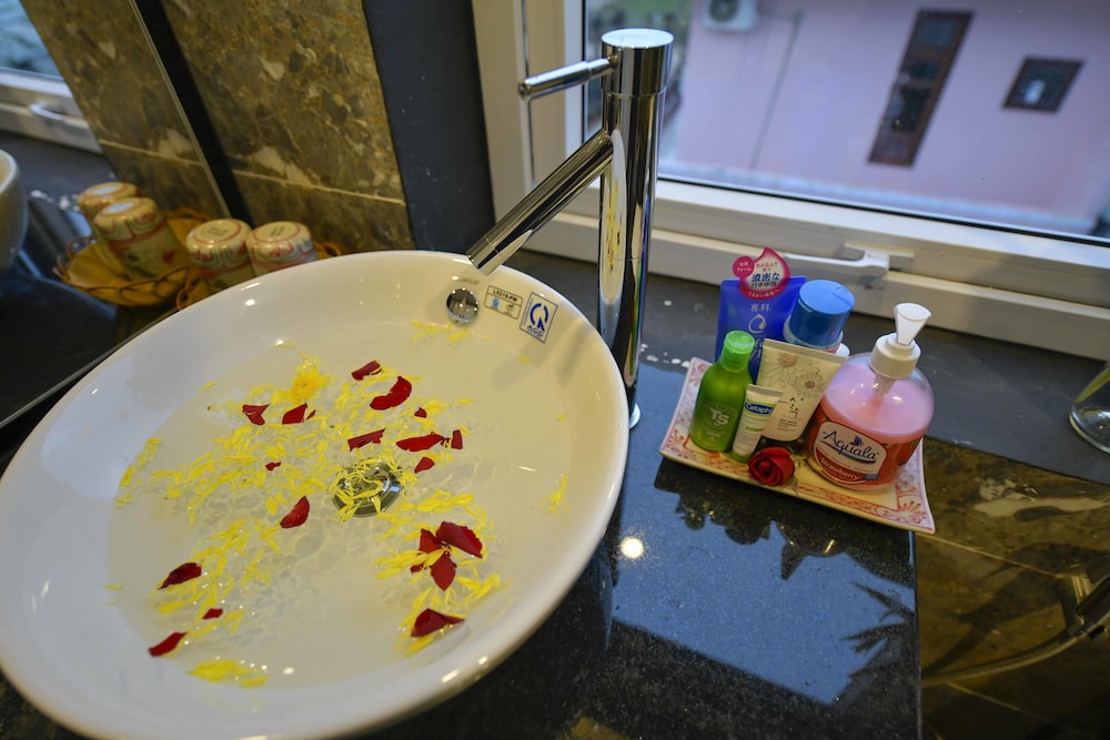 Hoi An Sunny Pool Villa 11/52