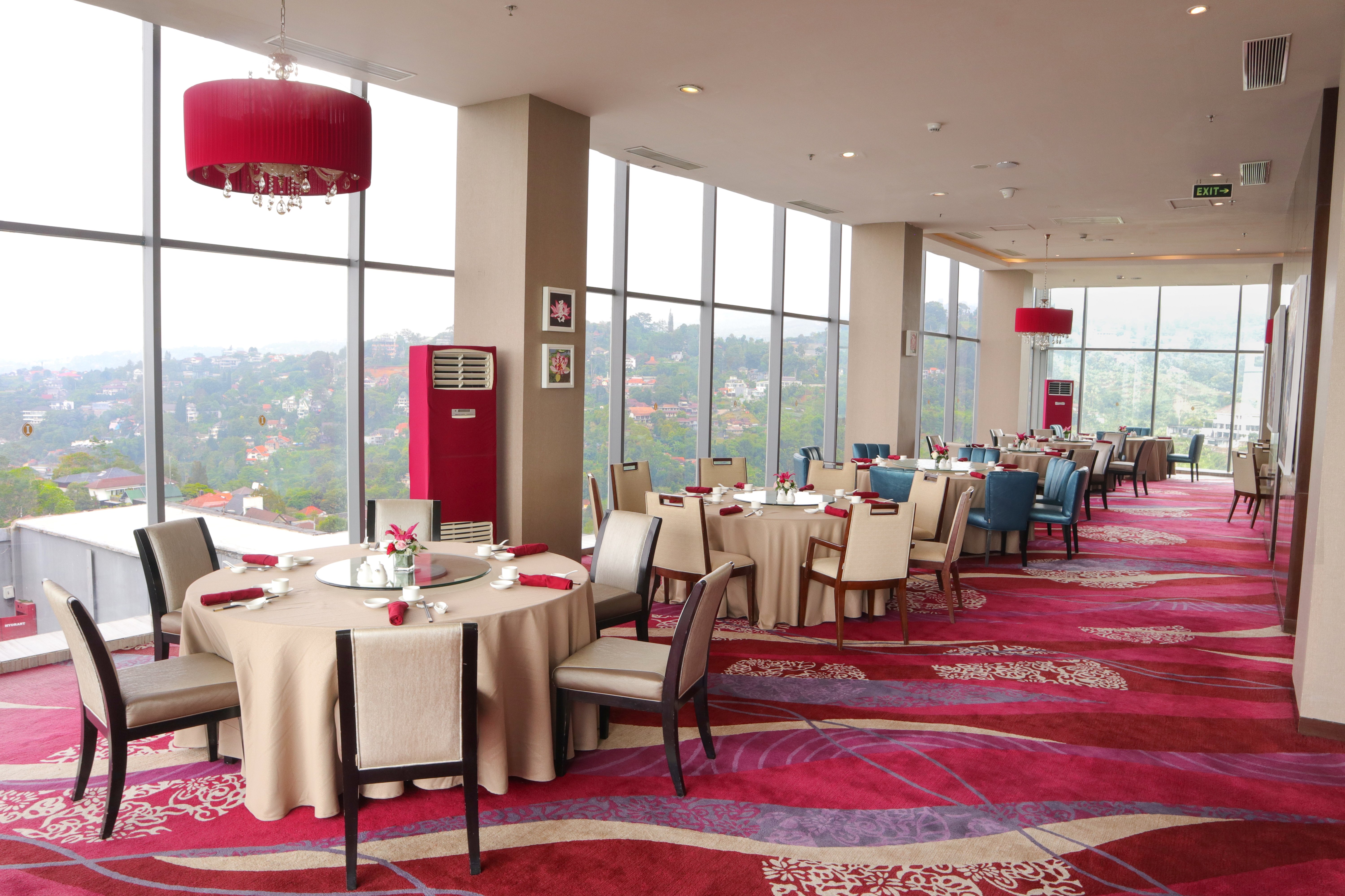 INTERCONTINENTAL BANDUNG DAGO PAKAR 34/50