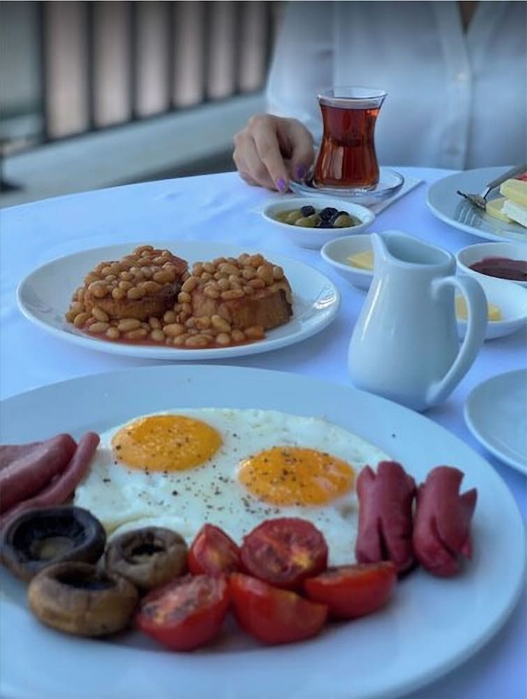 Kings Cross Hotel Istanbul 38/50