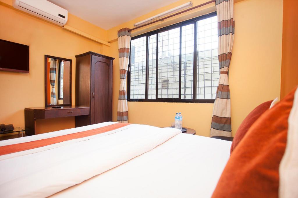 Hotel Pashupati Plaza 18/46