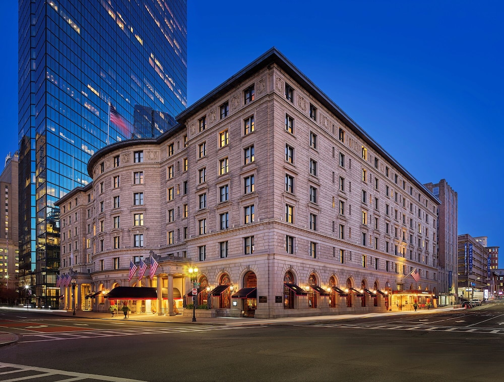 Fairmont Copley Plaza 9/105