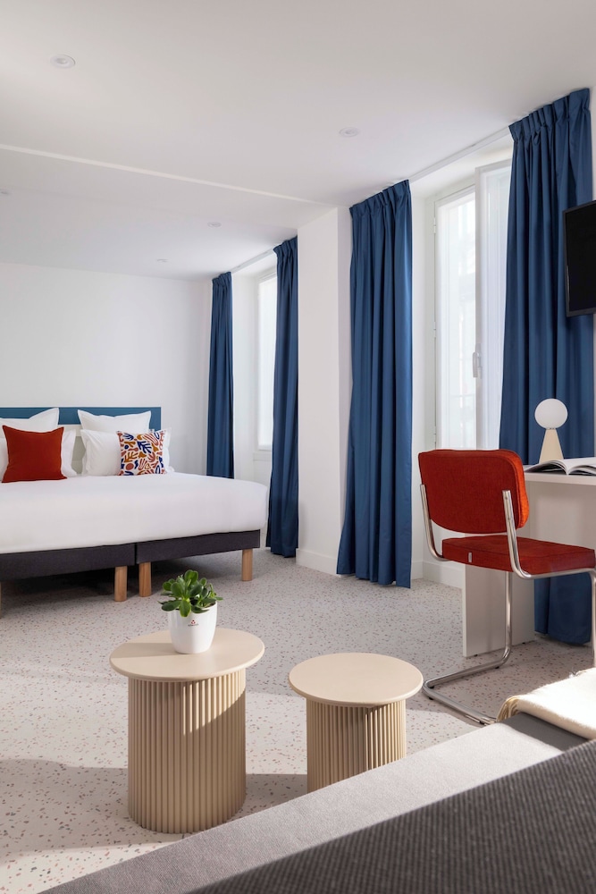 HOTEL SAINT SEBASTIEN 34/43