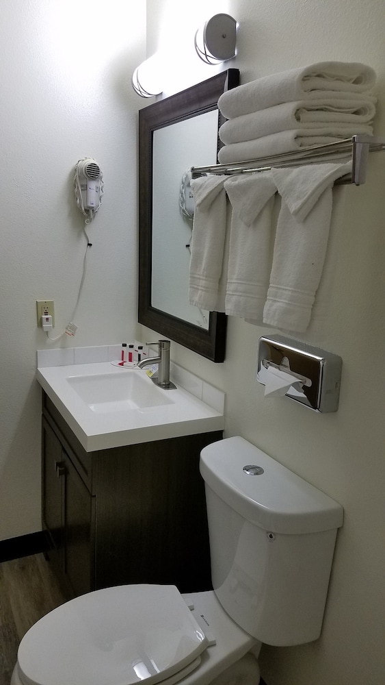 Days Inn by Wyndham Woodland 25/54
