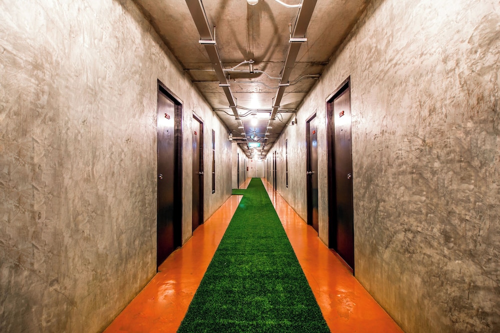 B2 Mahidol Boutique & Budget Hotel 40/42