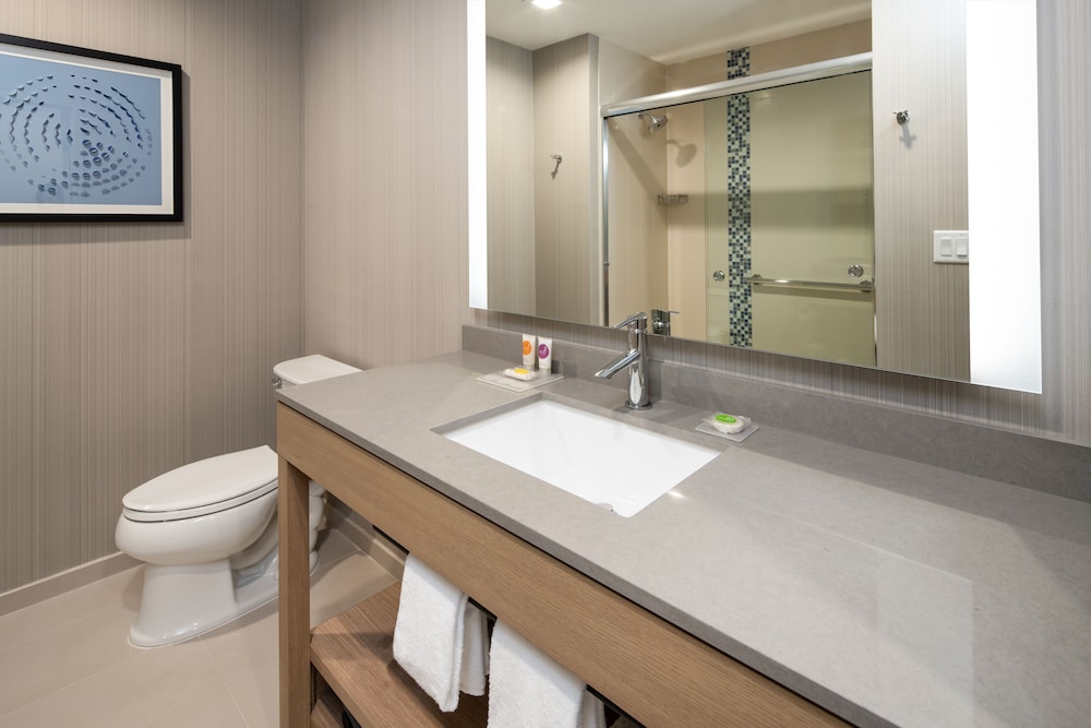 Hyatt Place Bakersfield 18/46