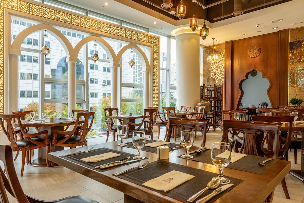 LOTTE CITY HOTEL MYEONGDONG 55/71