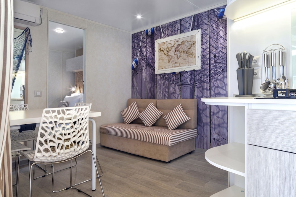 Valamar Camping Lanterna 10/31