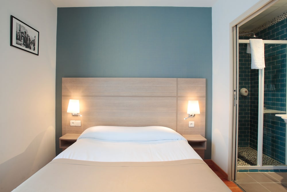 GRAND HOTEL DU LOIRET 23/46
