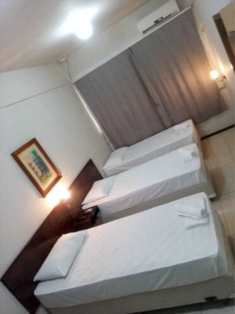 Hotel Harbor Inn Jaragua 25/64