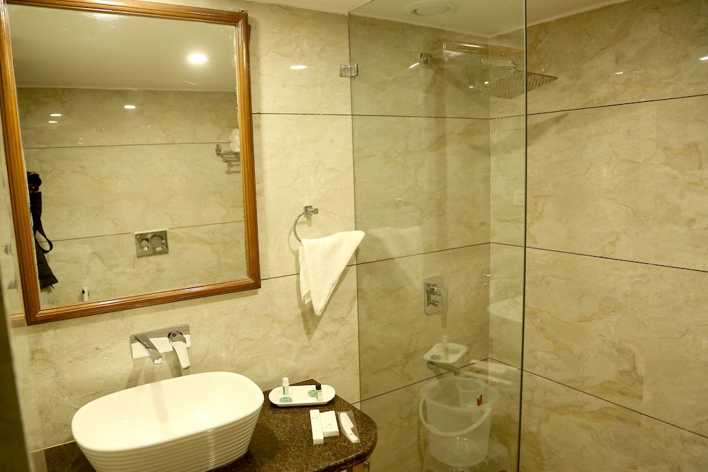 Hotel Shagun Zirakpur 49/50