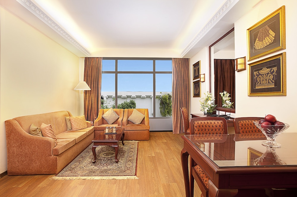 Welcomhotel by ITC Hotels, Alkapuri, Vadodara 28/57