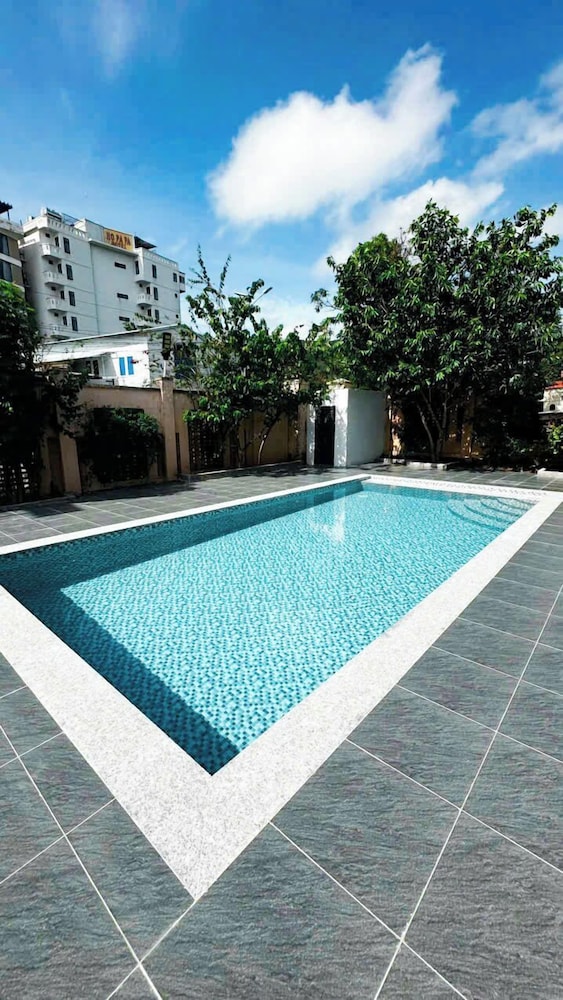 Lucky Phu Quoc Hotel 35/53