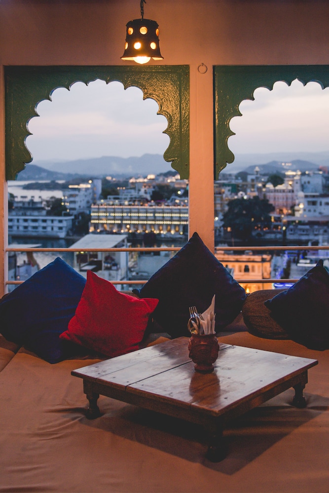 Banjara Hostels 43/50